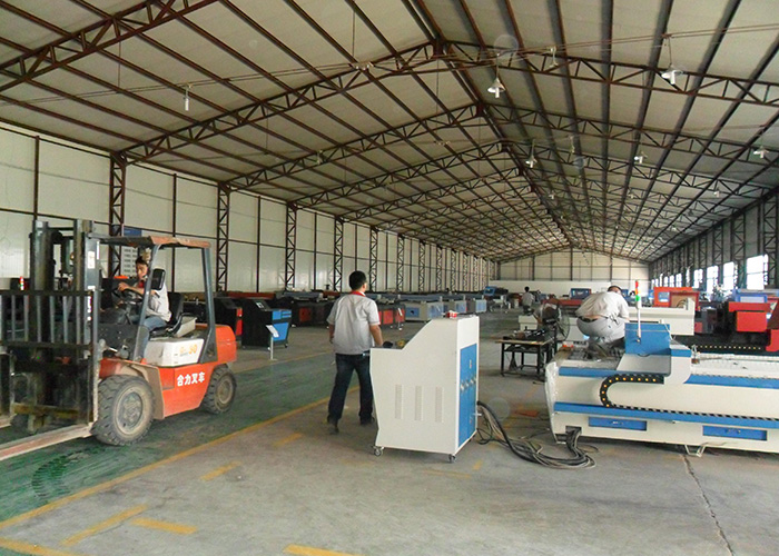 亞鈦?zhàn)詣?dòng)化科技整機(jī)包裝車(chē)間